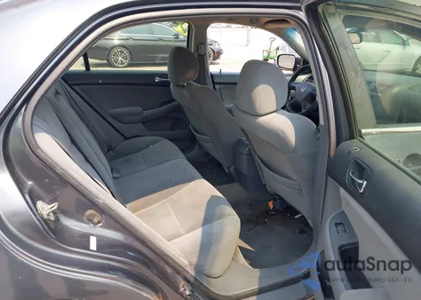 2007 Honda Accord 2.4 Lx z USA, uszkodzony, nr VIN 1HGCM56417A042966